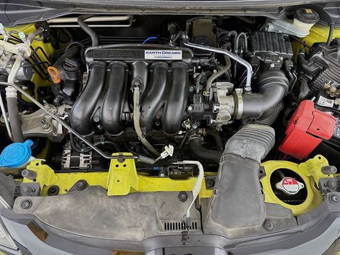 Used 2016 Honda Fit LX image 36