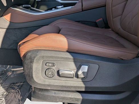 New 2026 BMW X5 xDrive40i w/ Premium Package image 4