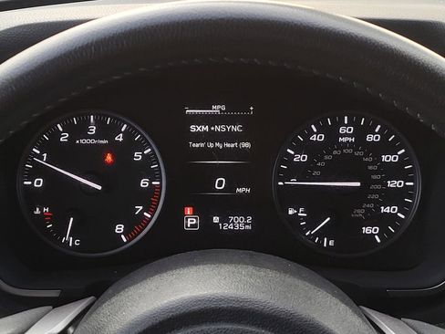 Used 2024 Subaru Ascent Premium w/ Convenience Package image 31