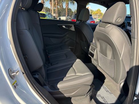 Used 2025 Audi Q7 3.0T Premium Plus w/ Premium Plus Package image 27