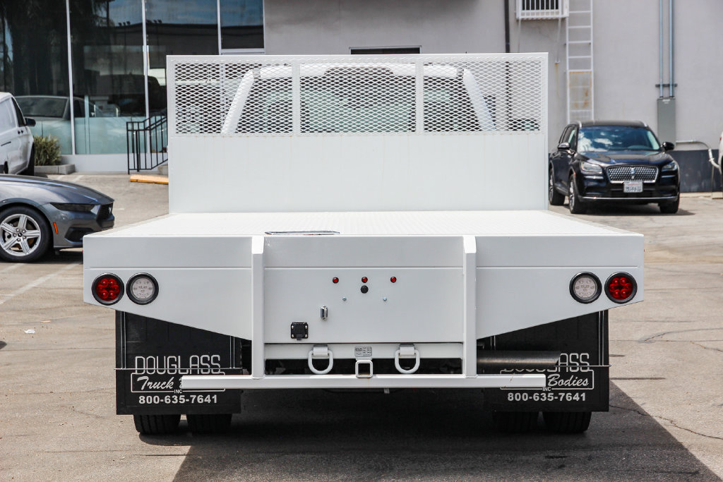 New 2024 Ford F550 2WD Regular Cab Super Duty image 5