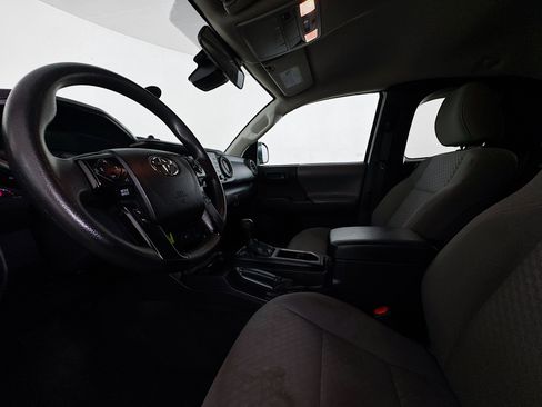 Used 2022 Toyota Tacoma SR image 20