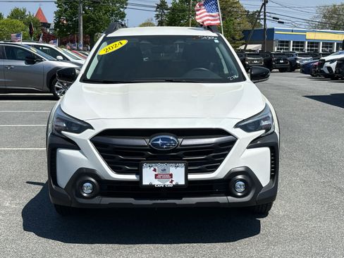 Certified 2024 Subaru Outback Premium AWD/4WD image 2