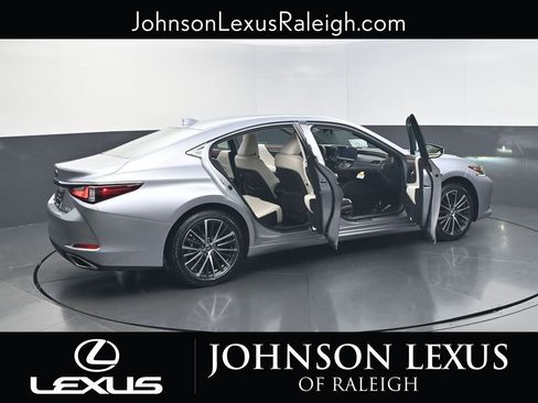 New 2025 Lexus ES 350 350 image 23