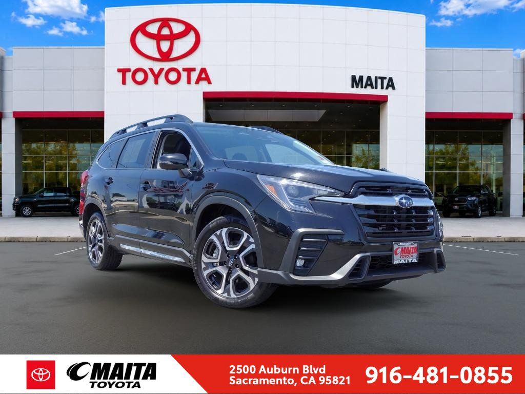 Used 2023 Subaru Ascent Limited AWD/4WD image 1