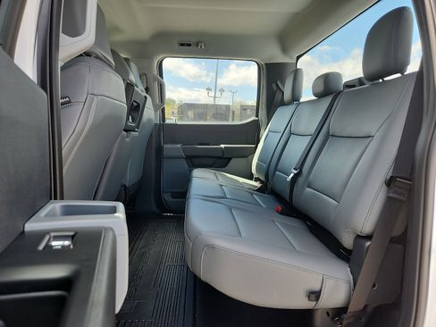 New 2026 Ford F250 XL w/ XL Driver Assist Package AWD/4WD image 6