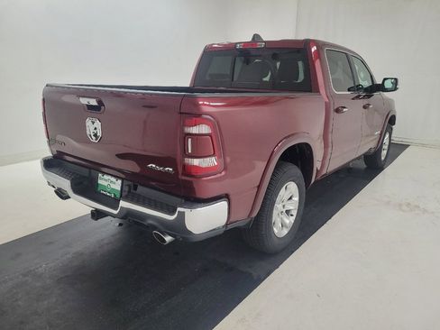 Used 2020 RAM 1500 Laramie AWD/4WD image 9