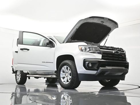 Used 2022 Chevrolet Colorado Z71 AWD/4WD image 49