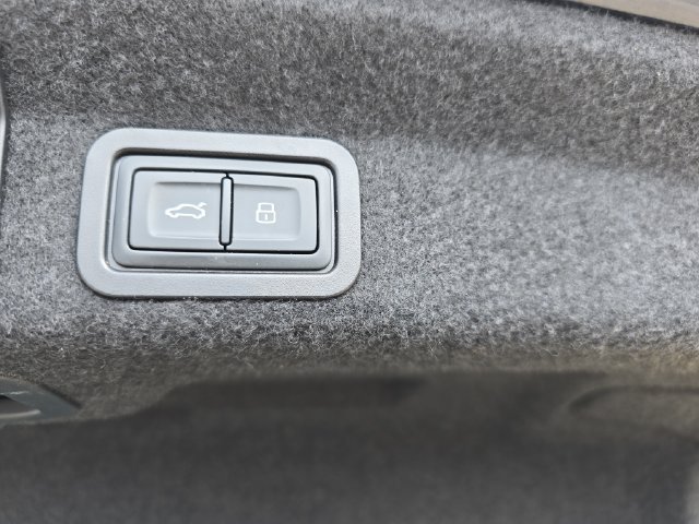 Used 2023 Audi A6 Premium Plus AWD/4WD image 17
