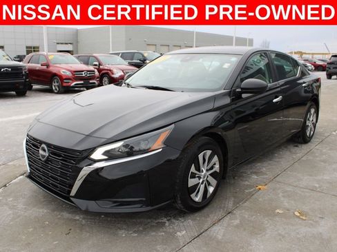 Certified 2024 Nissan Altima 2.5 S image 3