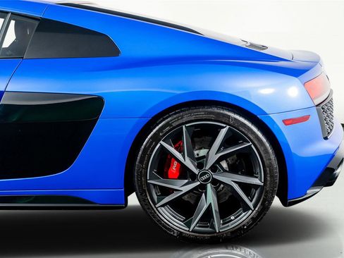Used 2022 Audi R8 V10 performance RWD image 17