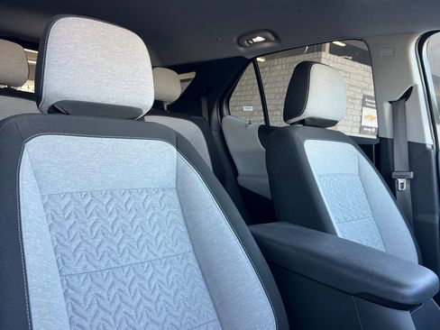 Certified 2023 Chevrolet Equinox LT image 17