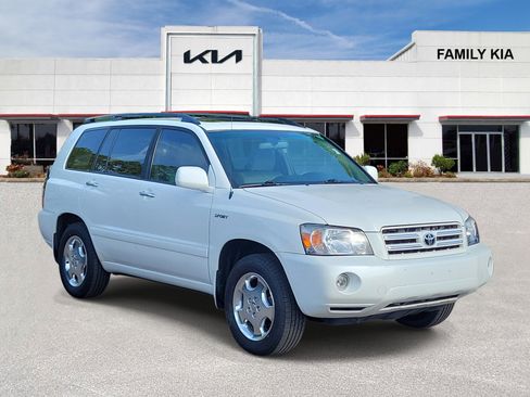 Used 2006 Toyota Highlander 2WD V6 image 1