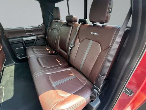 Used 2016 Ford F150 Platinum w/ Equipment Group 701A Luxury AWD/4WD image 25