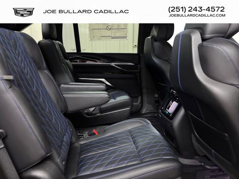 New 2026 Cadillac Escalade IQ Sport 1 w/ LPO, Floor Liner Package image 19