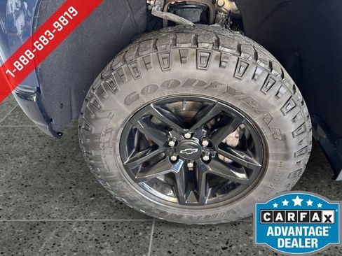 Used 2021 Chevrolet Silverado 1500 Custom Trail Boss AWD/4WD image 25