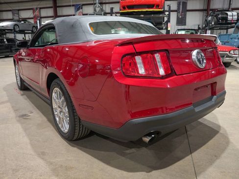 Used 2012 Ford Mustang Premium image 20