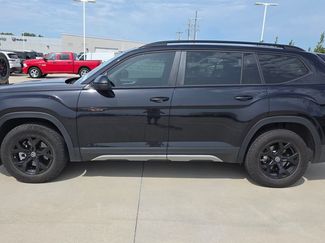 Used 2024 Volkswagen Atlas Peak Edition SEL AWD/4WD video 2