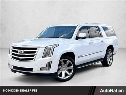 Used 2017 Cadillac Escalade ESV Luxury