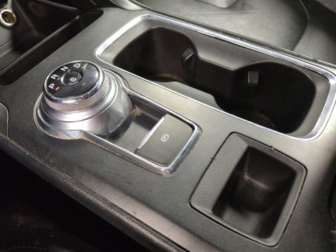 Used 2017 Ford Fusion Titanium image 26