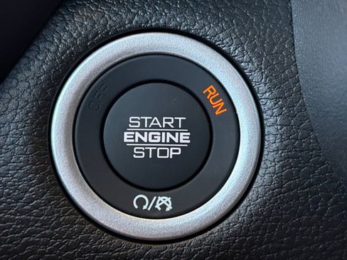 New 2026 RAM 1500 Express AWD/4WD image 21