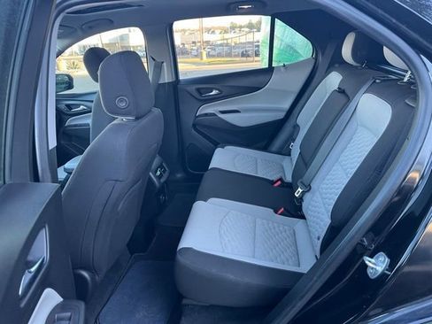 Used 2020 Chevrolet Equinox LS w/ LS Convenience Package image 13