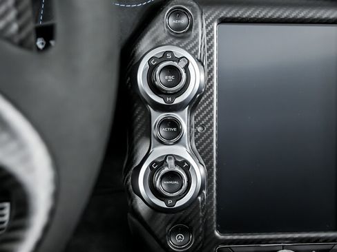 Used 2021 McLaren 720S Spider RWD image 34