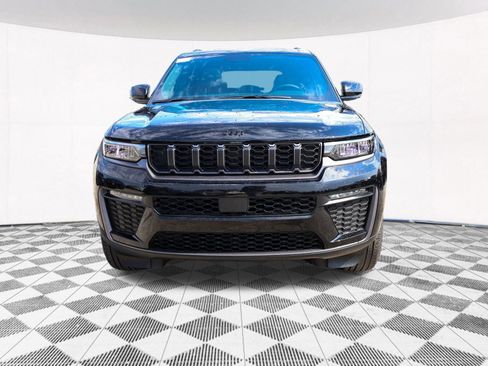 New 2026 Jeep Grand Cherokee Limited image 9