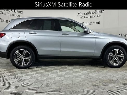 Certified 2022 Mercedes-Benz GLC 300 4MATIC image 4