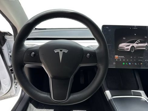 Used 2023 Tesla Model 3 Standard Range RWD image 10