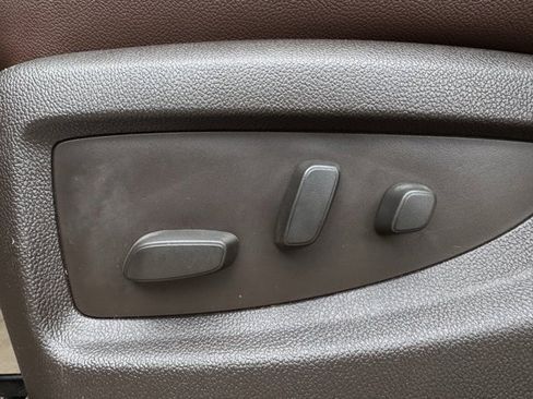 Used 2016 Chevrolet Silverado 2500 High Country w/ Duramax Plus Package image 27