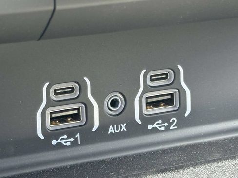 New 2026 RAM 1500 Express AWD/4WD image 29