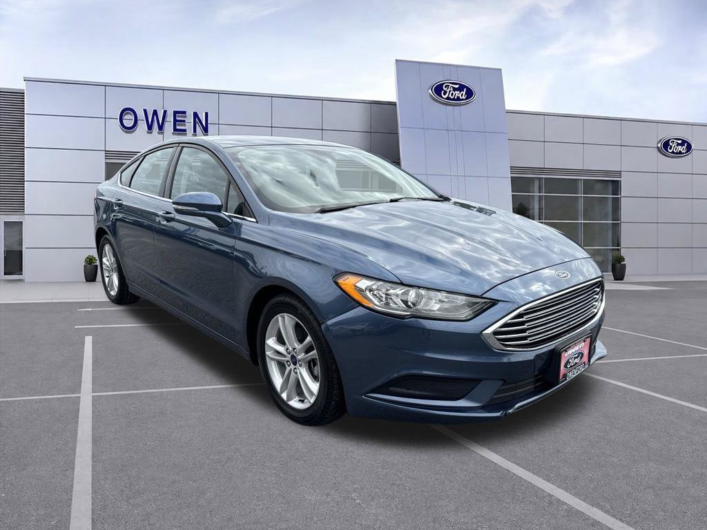 Used 2018 Ford Fusion SE FWD image 8