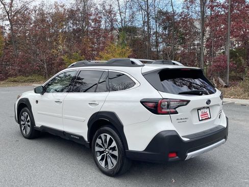 Used 2024 Subaru Outback Touring XT image 3