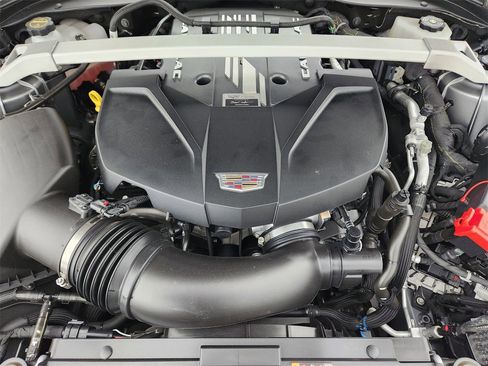 Used 2024 Cadillac CT5 V Blackwing w/ Driver Assist Package image 30