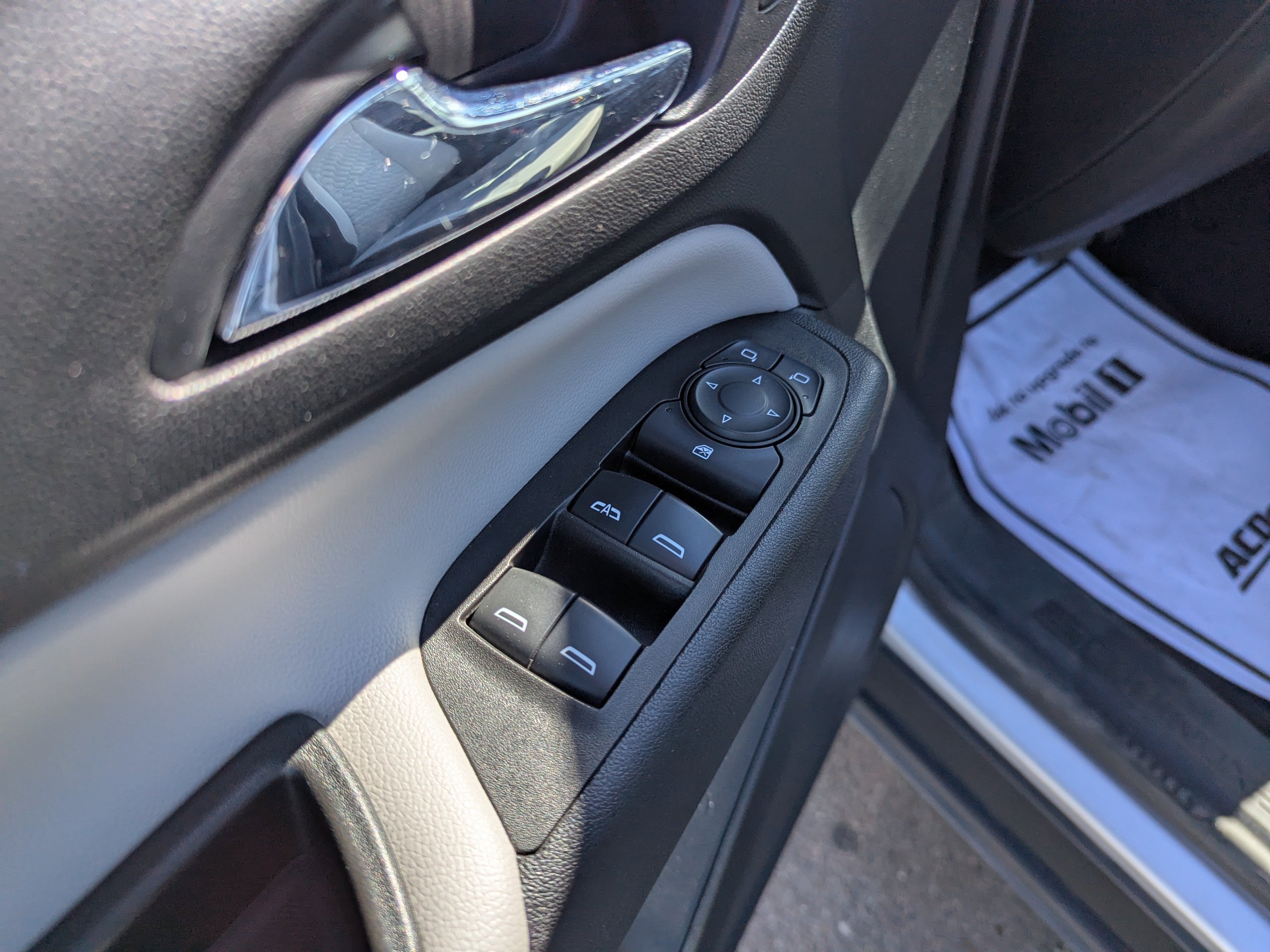 Certified 2021 Chevrolet Equinox LT AWD/4WD image 11