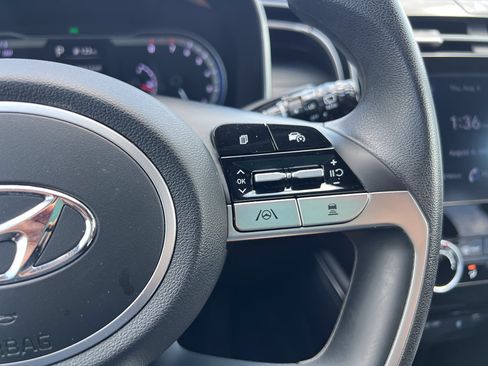 Used 2023 Hyundai Tucson SEL FWD image 18