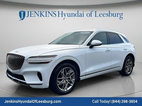 Used 2025 Genesis GV70 2.5T AWD/4WD image 7