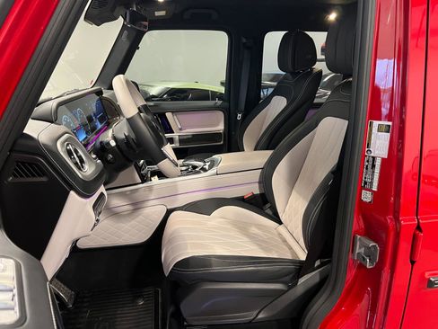 Used 2021 Mercedes-Benz G 550 G 550 image 9