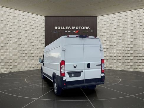 Used 2024 RAM ProMaster 2500 w/ Safety Group image 7