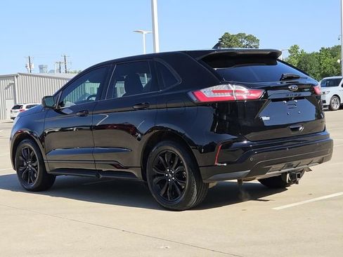 Used 2024 Ford Edge SE w/ Black Appearance Package AWD/4WD image 10