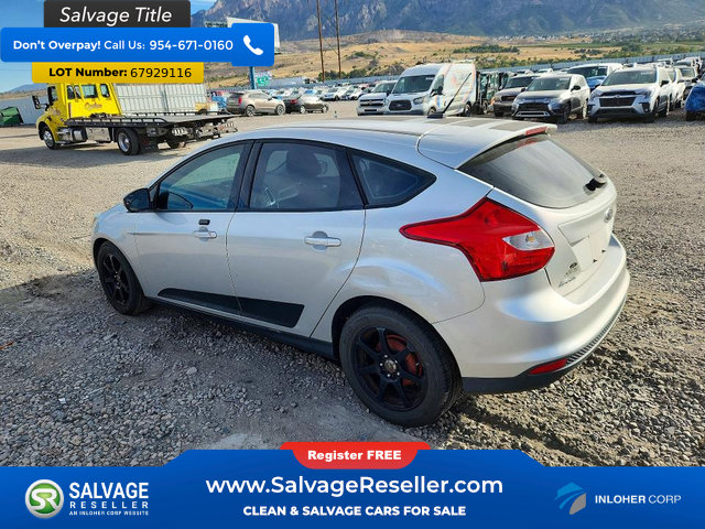 Used 2012 Ford Focus SE FWD image 3