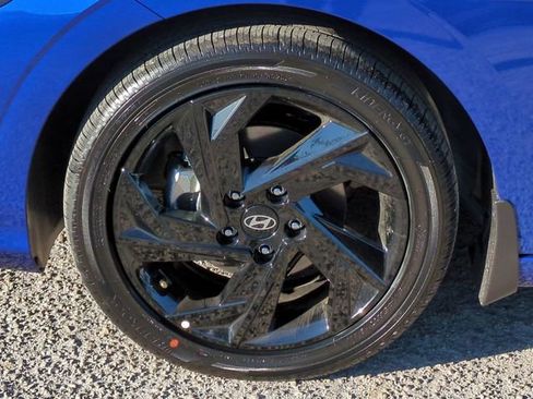 New 2026 Hyundai Elantra SEL Sport Premium FWD image 11