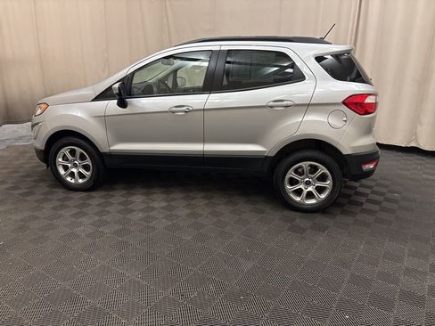 Used 2021 Ford EcoSport SE w/ SE Convenience Package image 8