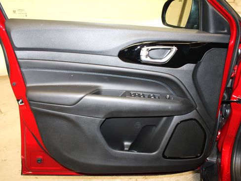 New 2026 Jeep Compass Limited image 22