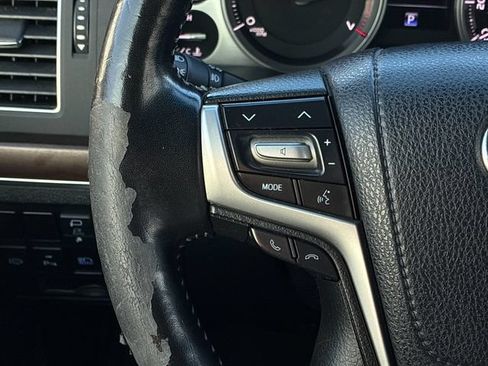 Used 2019 Toyota Land Cruiser AWD/4WD image 28