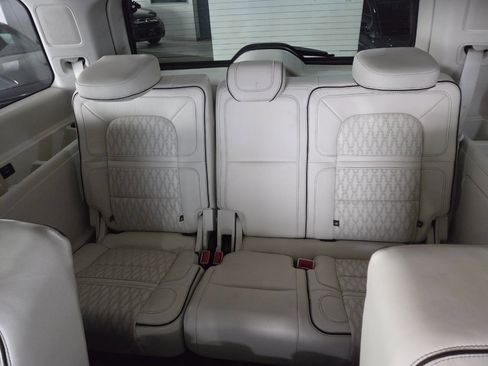 Used 2018 Lincoln Navigator Black Label w/ Cargo Package image 19