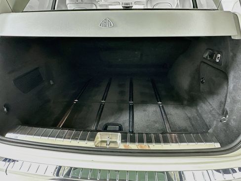 Used 2024 Mercedes-Benz Maybach GLS 600 4MATIC image 30