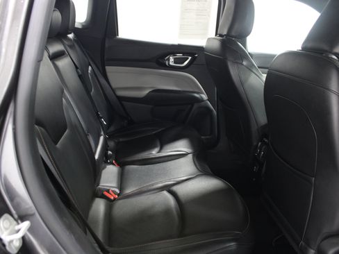 Used 2023 Jeep Compass Limited AWD/4WD image 20