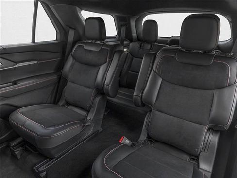 New 2026 Ford Explorer ST RWD image 9